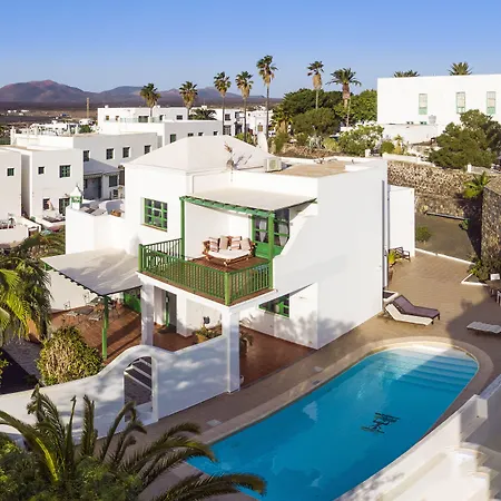 Timanfaya Bed & Breakfast