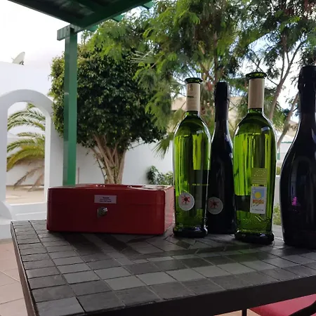 Timanfaya Bed & Breakfast 3*