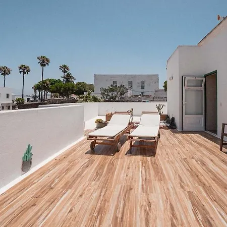 Timanfaya Bed & Breakfast 3*