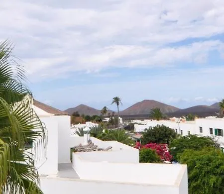 Timanfaya Bed & Breakfast