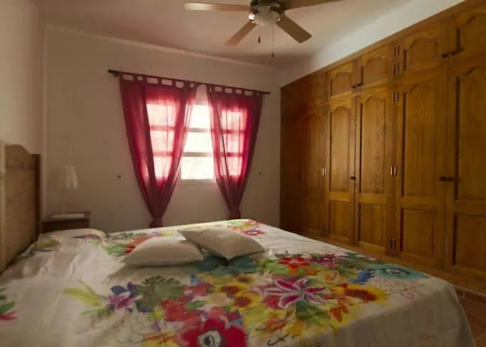 Timanfaya Bed & Breakfast 3*