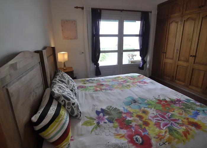 Timanfaya Bed & Breakfast